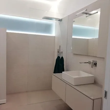 New! Architects' Villa! Visit & Venice * 特雷维索